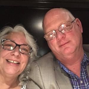 Meet your Posher, Loretta